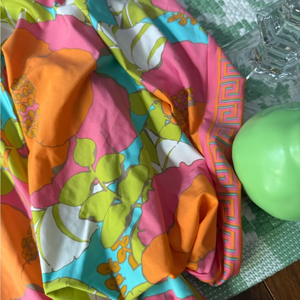 NWT Trina Turk Playa De Flor Swim Cover - Picture 3 of 5
